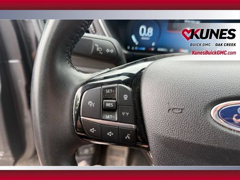 Used 2023 Ford Escape Platinum AWD/4WD image 17