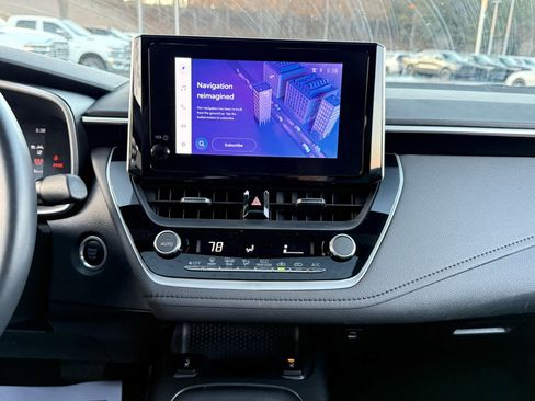 Used 2023 Toyota Corolla XSE image 19