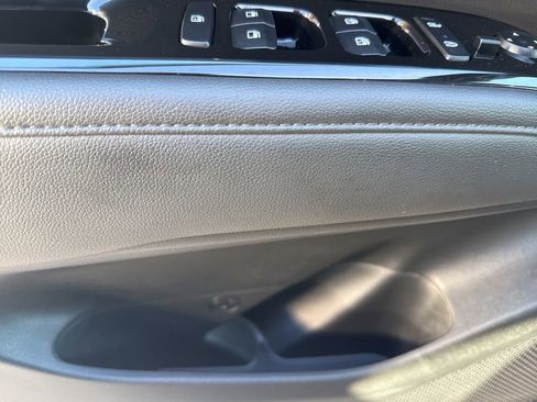 Used 2023 Hyundai Tucson Limited image 23