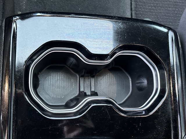 Used 2023 Jeep Grand Cherokee L Summit AWD/4WD image 18