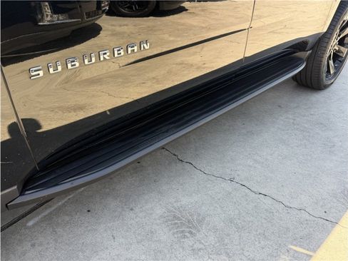 Used 2020 Chevrolet Suburban LT w/ Max Trailering Package RWD image 63