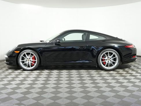 Used 2014 Porsche 911 Carrera S RWD image 2