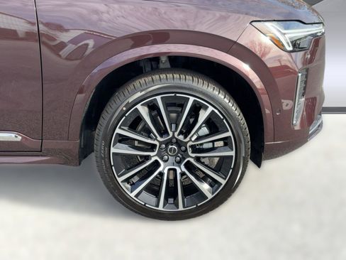 New 2026 Volvo XC90 B6 Plus w/ Protection Package image 12