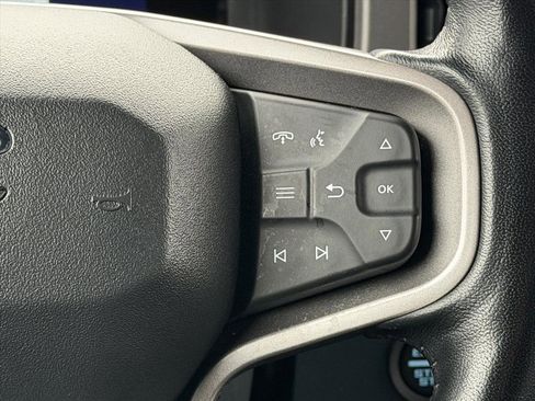 Used 2023 Ford Bronco Outer Banks w/ Sasquatch Package image 16