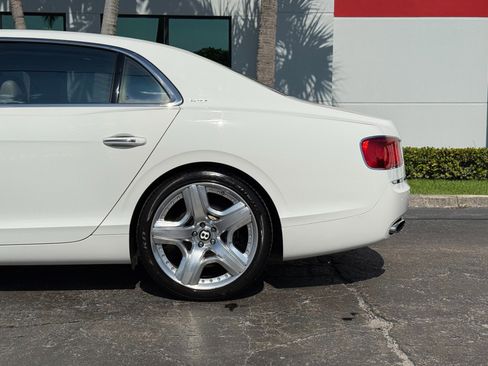 Used 2014 Bentley Flying Spur W12 AWD/4WD image 12