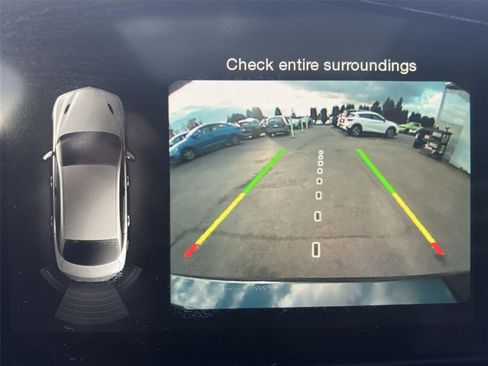 Used 2017 Alfa Romeo Giulia Sprint w/ Cold Weather Package image 17