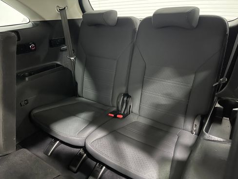 Used 2020 Kia Sorento S FWD image 29