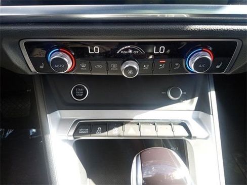 Used 2023 Audi Q3 2.0T Premium image 99