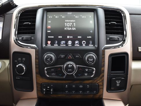 Used 2014 RAM 2500 Longhorn image 16