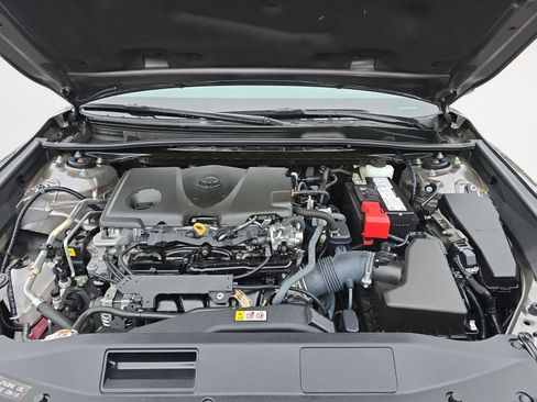 Used 2023 Toyota Camry SE w/ Cold Weather Package image 24