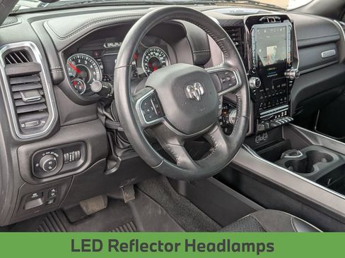 Used 2023 RAM 1500 Laramie AWD/4WD image 32