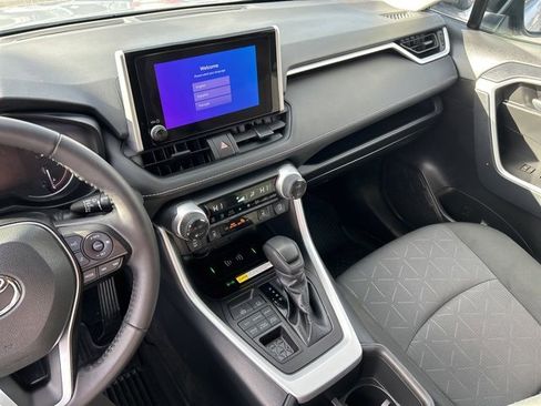 Used 2024 Toyota RAV4 XLE image 32