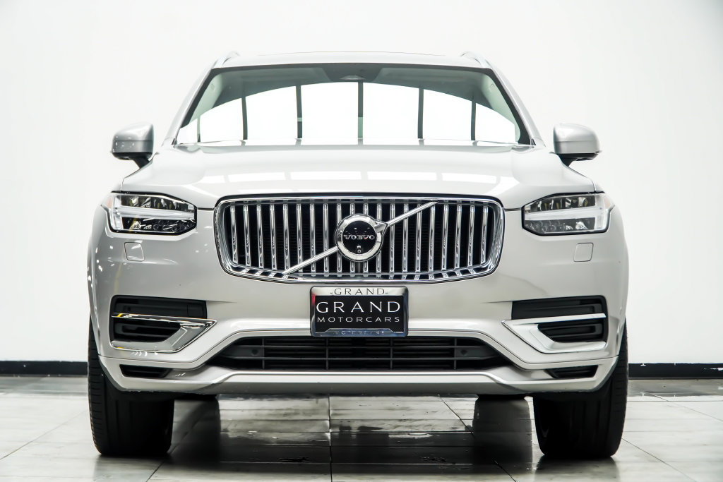 Used 2024 Volvo XC90 T8 Plus AWD/4WD image 11