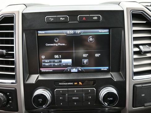 Used 2015 Ford F150 Lariat w/ Equipment Group 502A Luxury image 9