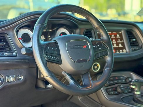 Used 2023 Dodge Challenger R/T Scat Pack w/ T/A Package image 15