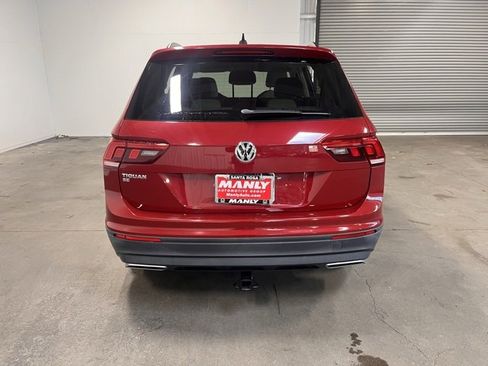 Used 2019 Volkswagen Tiguan SE image 4