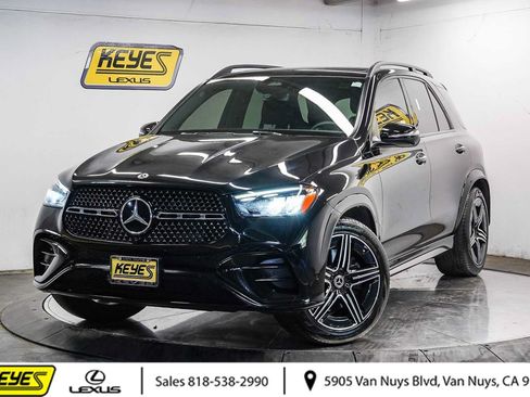 Used 2025 Mercedes-Benz GLE 450 4MATIC image 1