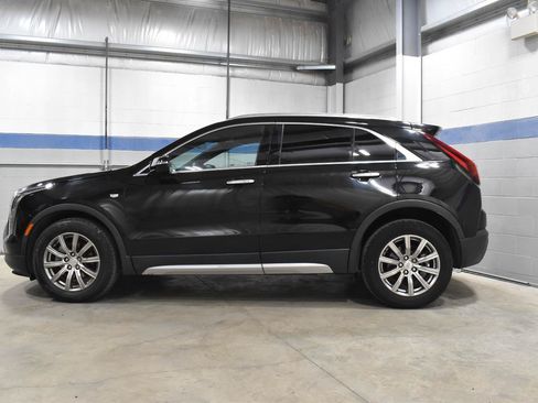 Used 2021 Cadillac XT4 Premium Luxury w/ Cold Weather Package FWD image 25