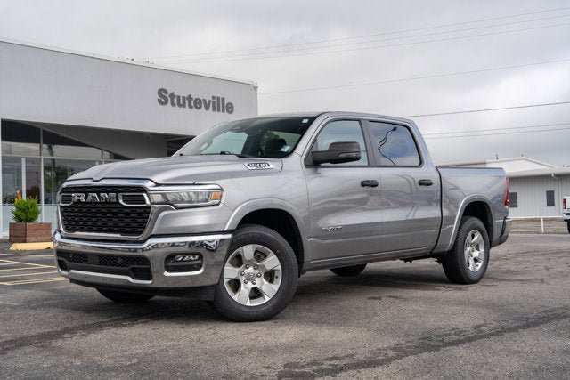 Used 2025 RAM 1500 Big Horn AWD/4WD image 1