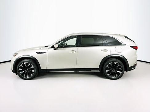 Used 2024 MAZDA CX-90 Plug-In Hybrid w/ Premium Plus AWD/4WD image 4