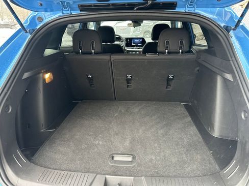 Used 2024 Chevrolet Trax RS w/ Sunroof Package image 26