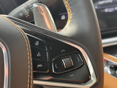 Used 2023 Chevrolet Corvette Stingray Premium Conv w/ 3LT RWD image 19