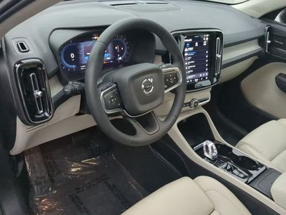 Certified 2024 Volvo XC40 B5 Ultimate w/ Protection Package Premier