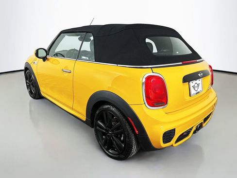 Used 2016 MINI Cooper S image 7