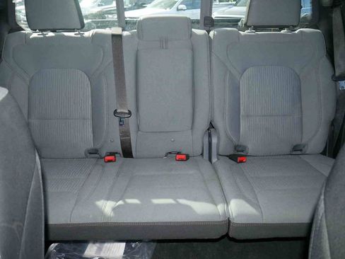 Used 2023 RAM 1500 Big Horn AWD/4WD image 39