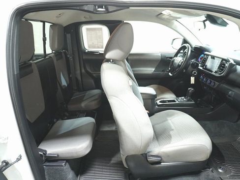 Certified 2023 Toyota Tacoma SR image 11