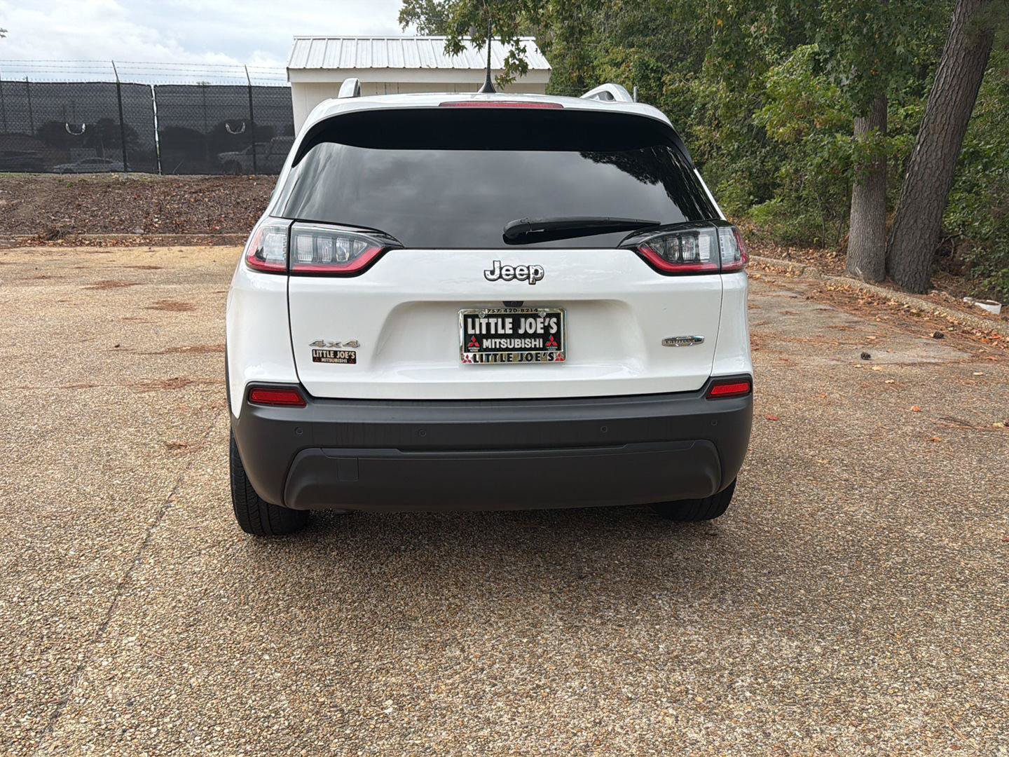 Used 2021 Jeep Cherokee Latitude Plus w/ Sun & Sound Group AWD/4WD image 7