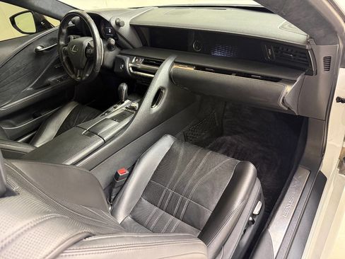 Used 2018 Lexus LC 500 Coupe w/ Touring Package image 24