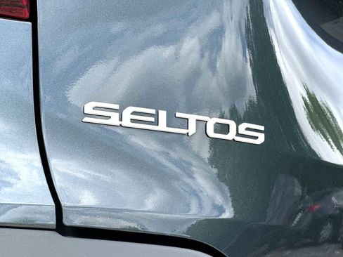 Used 2025 Kia Seltos S image 15