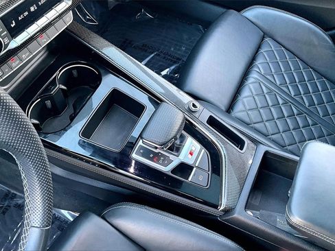 Used 2022 Audi S4 Premium Plus w/ Premium Plus Package image 18