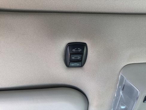 Used 2020 Toyota RAV4 LE w/ All Weather Liner Package AWD/4WD image 30