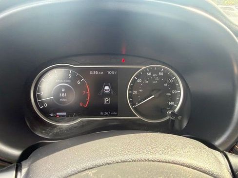 Used 2020 Nissan Kicks SR FWD image 26