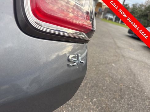 Used 2019 Nissan Armada SL w/ Premium Package image 17