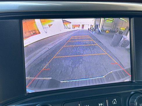 Certified 2014 Chevrolet Silverado 1500 High Country image 26