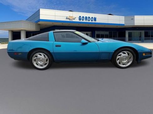 Used 1993 Chevrolet Corvette Coupe image 6