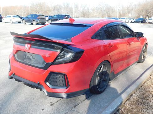Used 2018 Honda Civic Si image 4