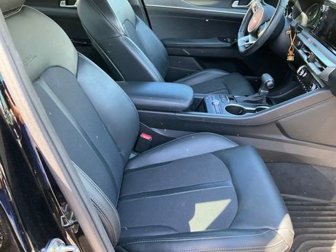 Used 2023 Kia K5 GT-Line image 9