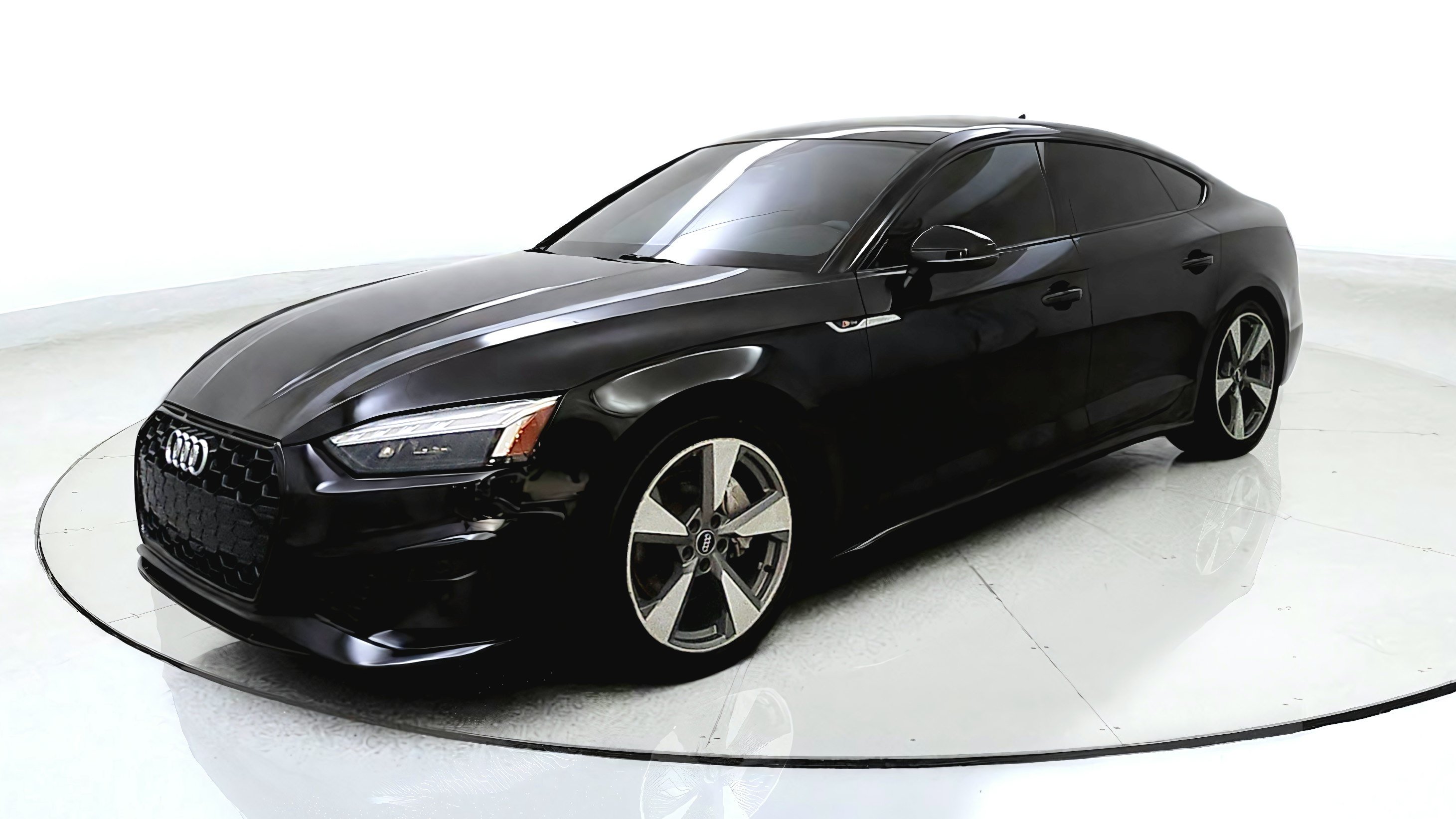 Used 2021 Audi A5 2.0T Premium Plus w/ Premium Plus AWD/4WD image 3