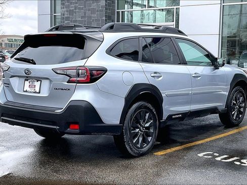 Certified 2023 Subaru Outback Onyx Edition image 16