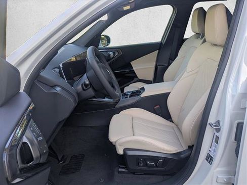 Used 2026 BMW X3 xDrive30i w/ Convenience Package AWD/4WD image 4