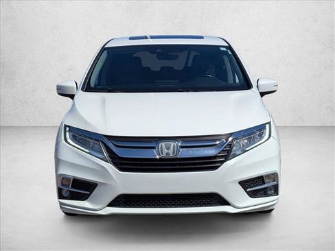 Used 2019 Honda Odyssey Touring image 2