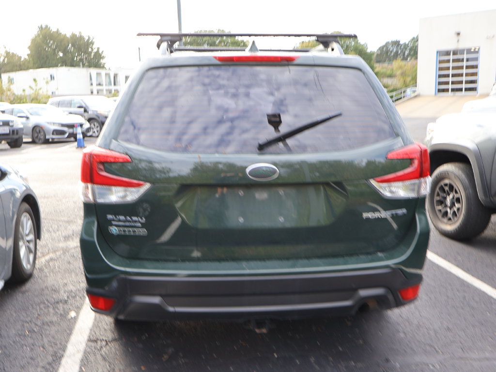 Used 2023 Subaru Forester AWD/4WD image 6