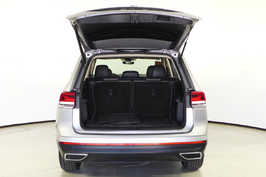 Used 2024 Volkswagen Atlas SE FWD image 10
