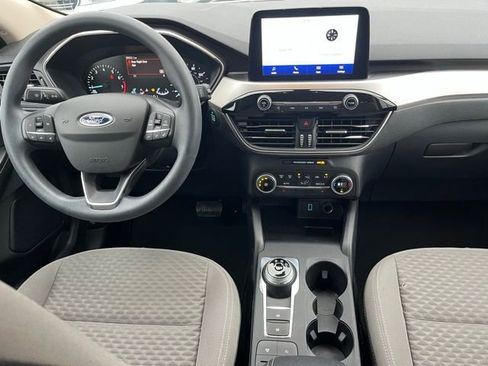 Used 2020 Ford Escape SE image 25