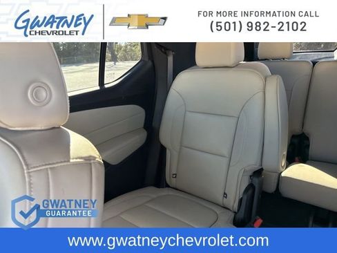 Used 2023 Chevrolet Traverse LT w/ LPO, Floor Liner Package image 29