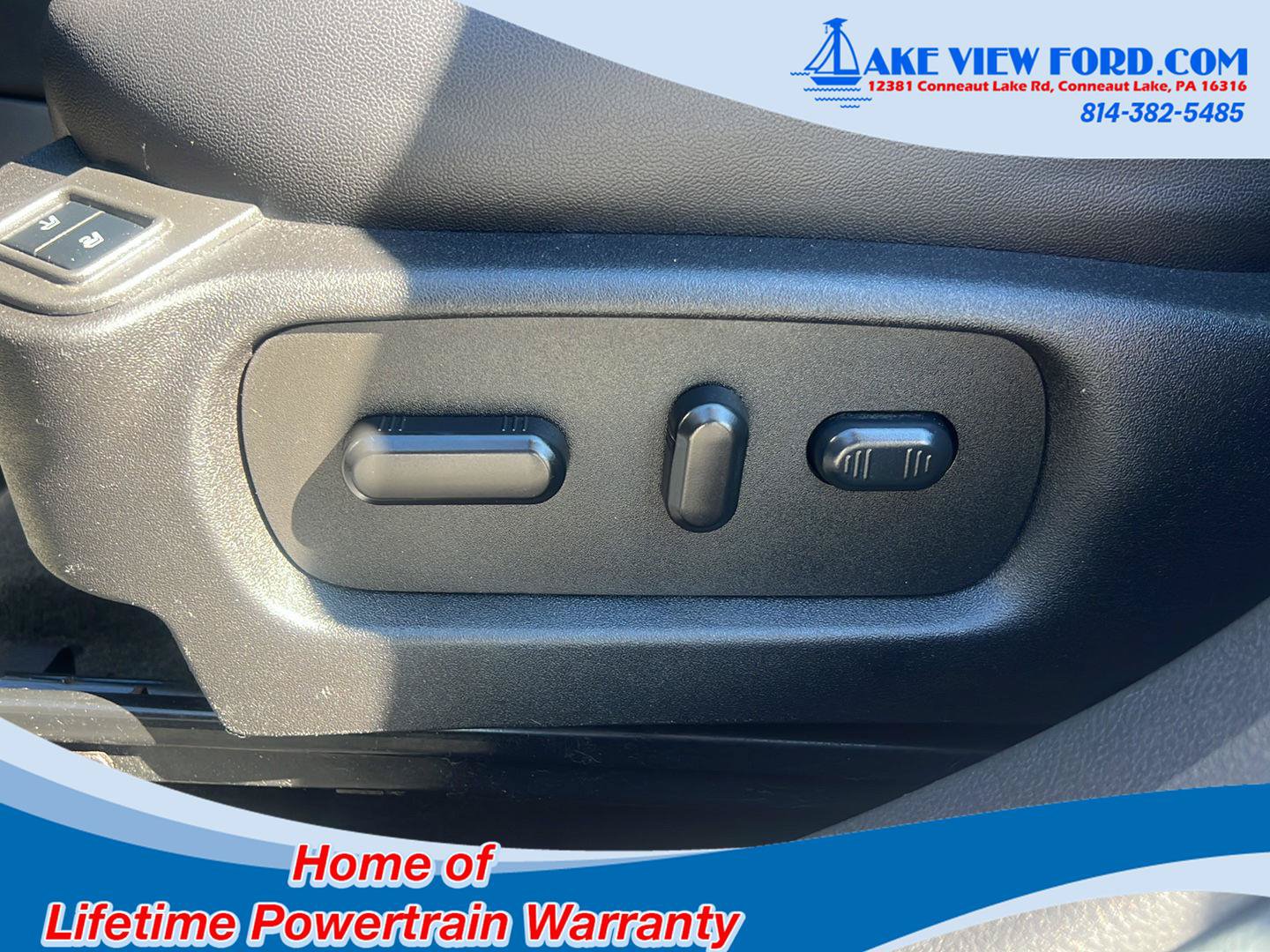 Used 2017 Ford Taurus Limited FWD image 20